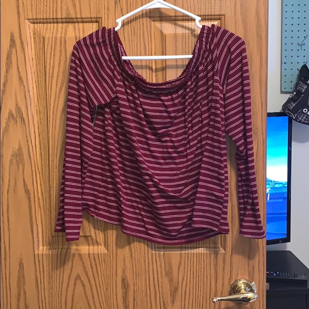 SO maroon and white off the shoulder top